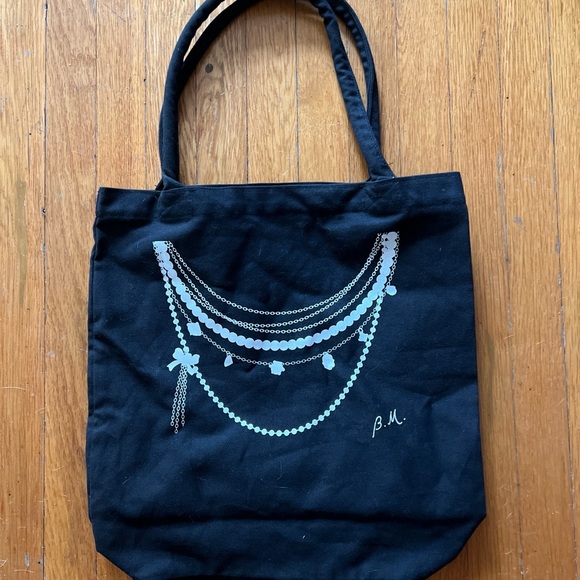 Black Canvas Tote With Necklace Graphic From Japan - Picture 2 of 6